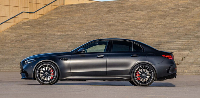 Mercedes AMG C 63 S E Performance 11 Mercedes-AMG C63 S E Performance